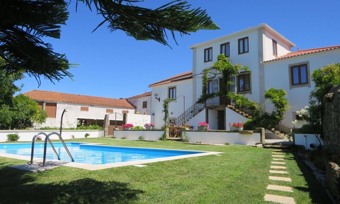 Rates Villa | Wonderful private villa for 10 people with A/C, WIFI, private pool, TV and terrace