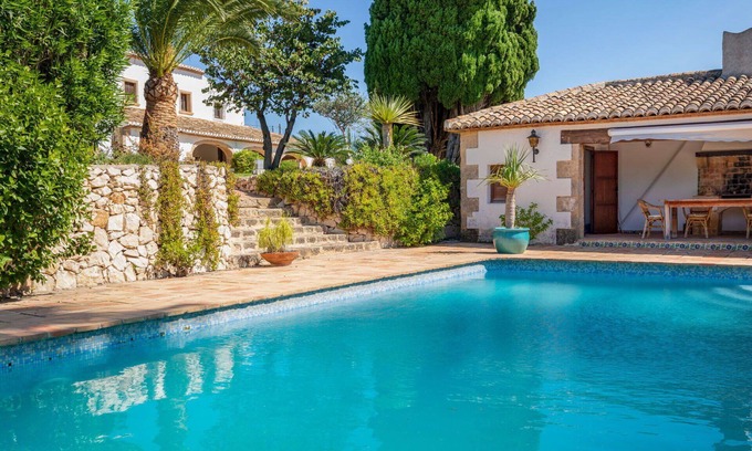 Montgo de Toscamar Villa | Wonderful private villa for 6 people with private pool, A/C, WIFI, TV and patio