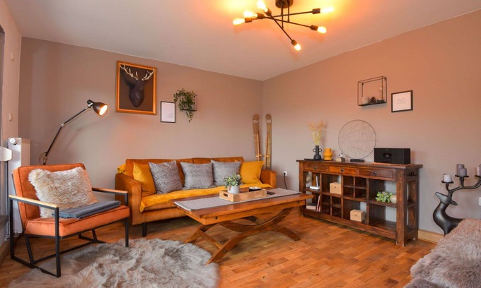Goldlauter House | Wonderful private villa for 4 people with WIFI, TV, terrace and pets allowed