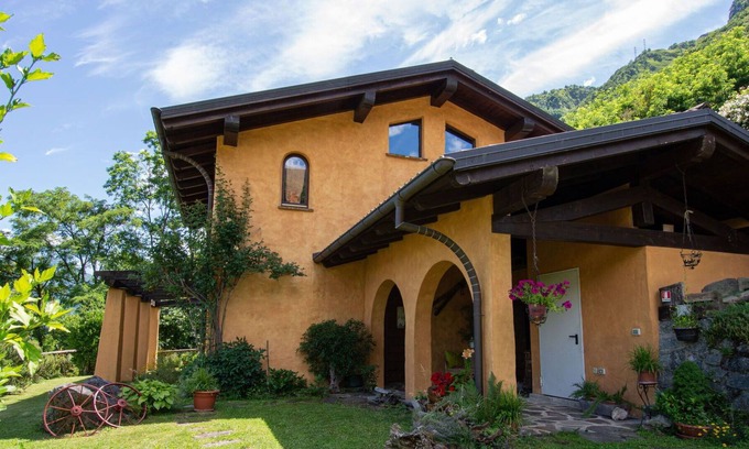 Dongo House | Wonderful private villa for 5 people with private pool, WIFI, TV, terrace, pets allowed and park...