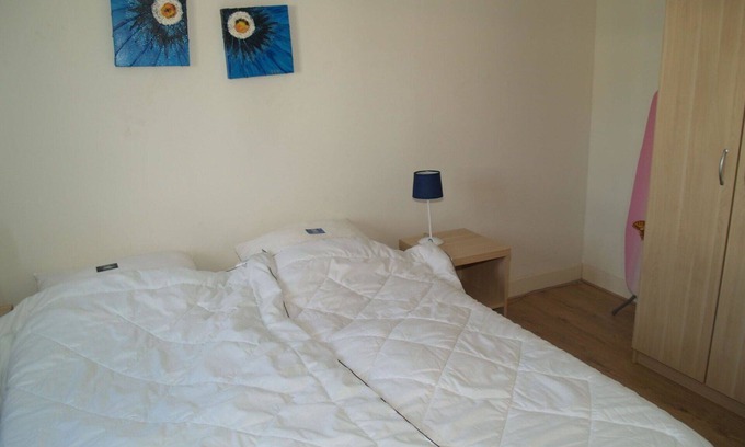 Susteren House | Wonderful private villa for 4 guests with WIFI, pool, TV, terrace and parking