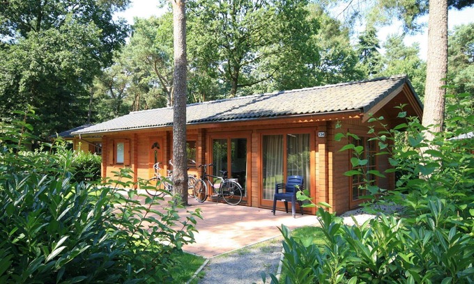 Susteren House | Wonderful private villa for 6 people with pool, WIFI, TV and terrace