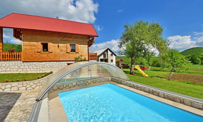 Krivi Put House | Wonderful private villa with pool, WIFI, TV, terrace, pets allowed, panoramic view and parking