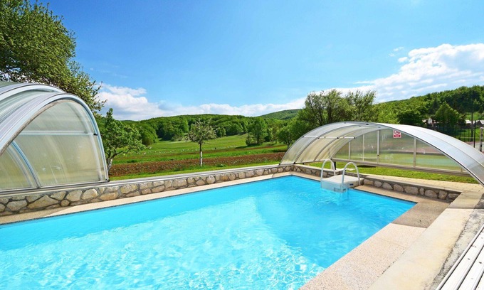 Krivi Put House | Wonderful private villa with pool, WIFI, A/C, TV, terrace, pets allowed, panoramic view and park.