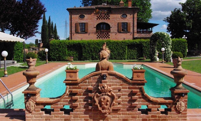 Foiano della Chiana Villa | Wonderful villa with private pool near Arezzo