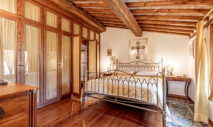 Massa e Cozzile Villa | Wonderful villa with A/C, private pool, WIFI, TV, patio, pets allowed and panoramic view