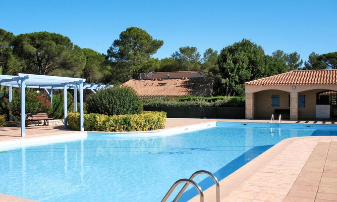 Le Mitan House | Wonderful villa for 5 guests with WIFI, A/C, pool, TV and terrace