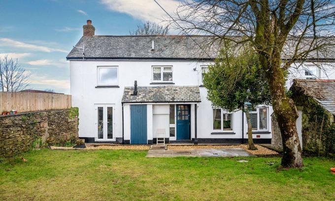 Stoke Rivers House | Wonderful villa for 5 people with WIFI, TV, pets allowed and parking