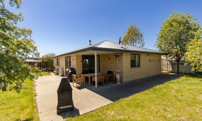 Twizel House | Wonderful Wolds , FREE WIFI, 45 minutes to Mt Cook