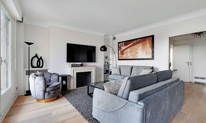Chaillot Apartment | Wonderfull apartment - 1BR/6P - Eiffel Tower