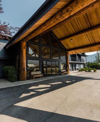 Columbia Falls Hotel | Wonderstone at Glacier