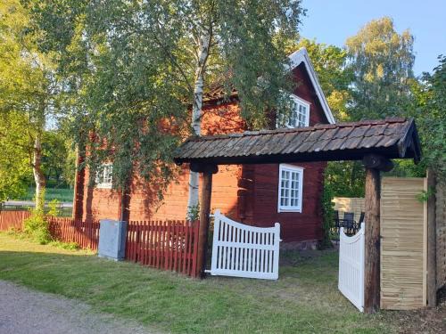 Jarnforsen House | Wood house in Fröreda at the Eman