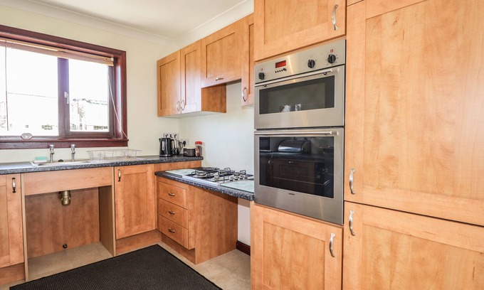 Hallin Cottage | Woodburn Cottage