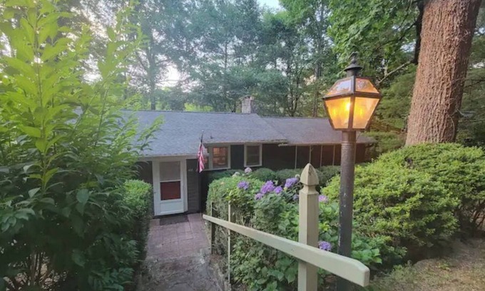 Gerton Cabin | Wooded cabin nestled in a charming and quiet neighborhood. Hiking trails galore!