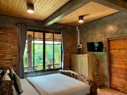 Krabi House | Wooden House,Rustic charm in quiet area