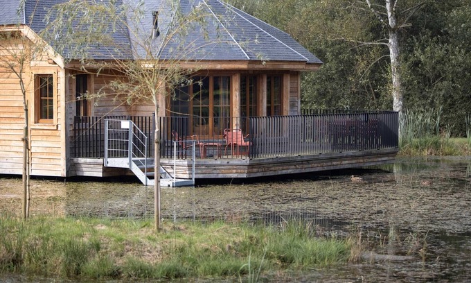 Gedinne House | Woodland Cabin in Vencimont