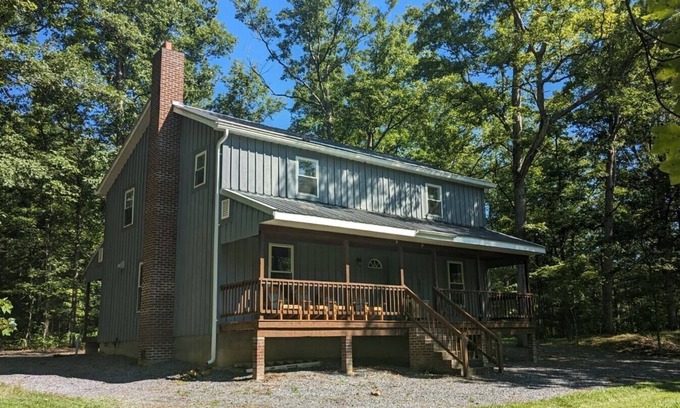 Fishers Hill Cabin | Woodland Cabin Retreat
