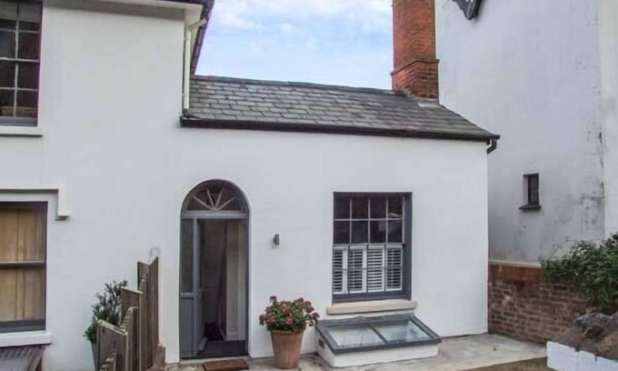 Little Malvern Cottage | Woodland Cottage