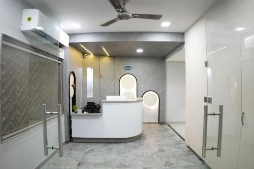 Vizianagaram Hotel | Woodland Hotel