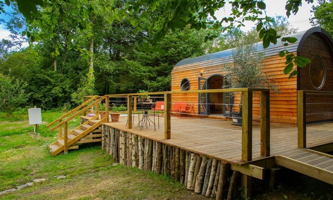 Newcastle Emlyn Cottage | Woodland Lodge, Aberporth