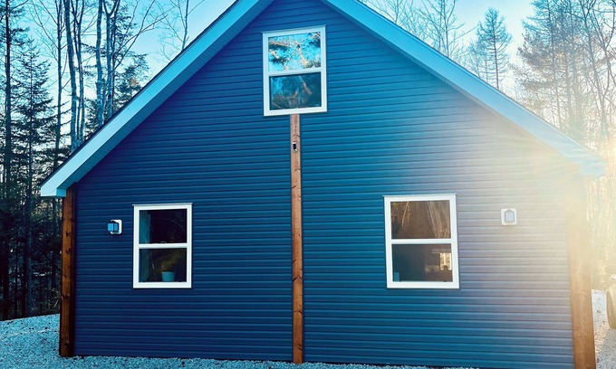 Lunenburg County House | Woodland Retreat in the Heart of Lunenburg County