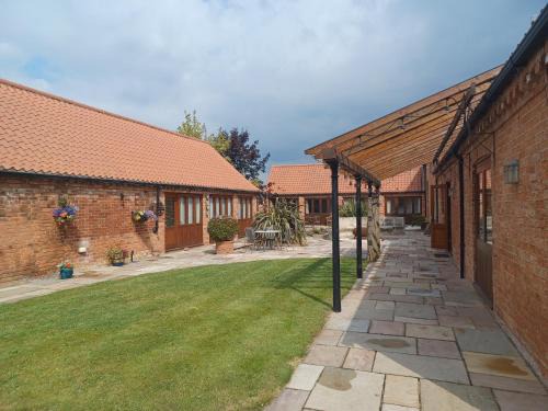 East Drayton House | Woodlands Holiday Homes