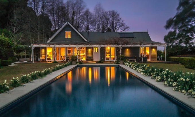 Browns Mountain House | Woodlands, Luxury Retreat near Berry