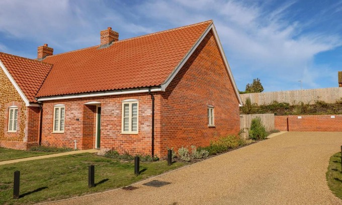 Thornham House | Woodpecker