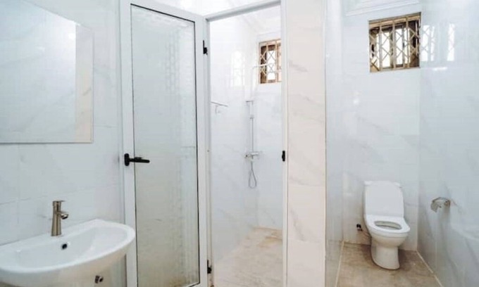 Prampram Apartment | Woodpoint Apartments - 5