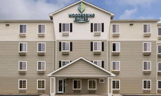 Conestee Hotel | WoodSpring Suites Greenville Central I-85