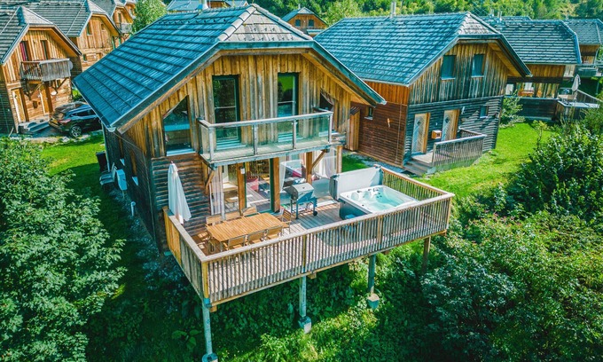 Sankt Georgen am Kreischberg Ski Chalet | Woody 7 - beautiful vacation home with whirlpool and sauna