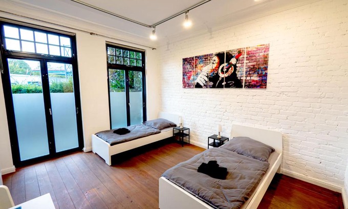 Ahrensburg Apartment | Work & Stay Apartment near Hamburg