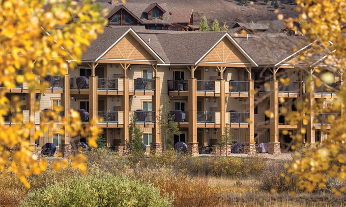 Grand Elk Ranch Hotel | WorldMark Granby - Rocky Mountain Preserve