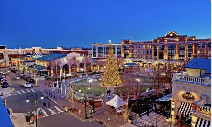 Beavercreek House | "WOW" ROMANTIC TWO LEVEL LUXURY SUITE "5 STARS"