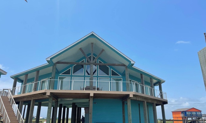 Cedar Lane House | WOW This View! Watch dolphins swim & swing downstairs with Gulf & beach views!