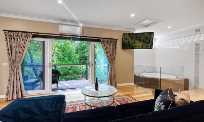 Marysville House | Wrenfield Cottages