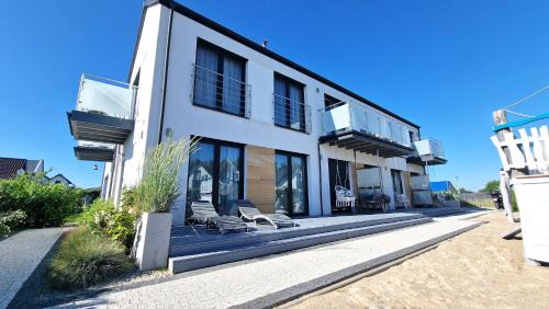 Sarbinowo House | Wytworna Foczka