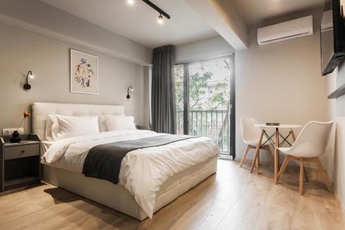 Piraeus Apartment | WYZ Piraeus