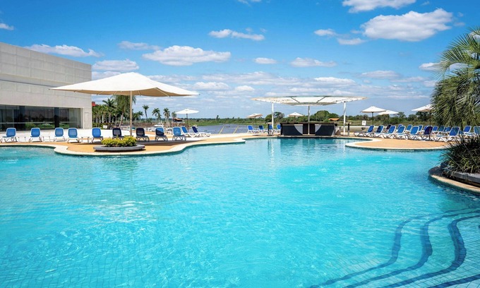 Lambare Hotel | Yacht & Golf Club Paraguayo, a Tribute Portfolio Resort