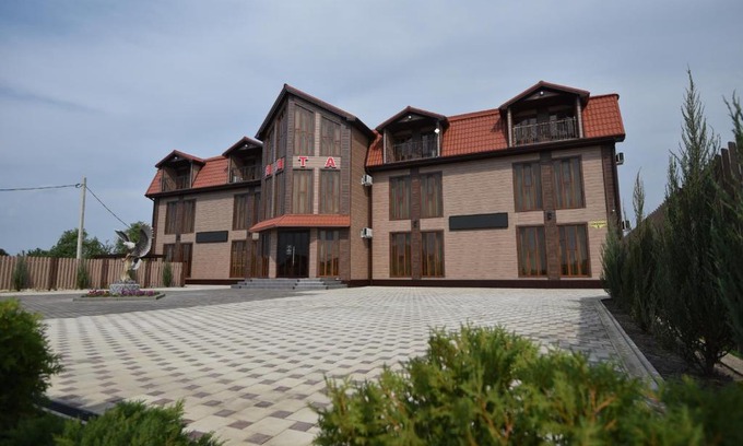Temryuk Hotel | Yalta Hotel