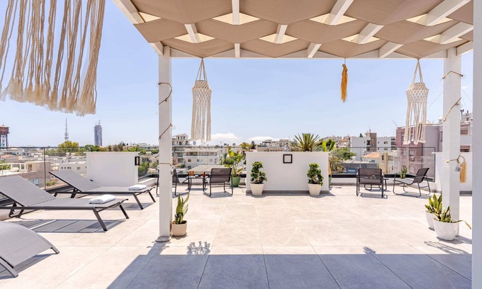 Limassol Apartment | YAMAS Great Studio Delight