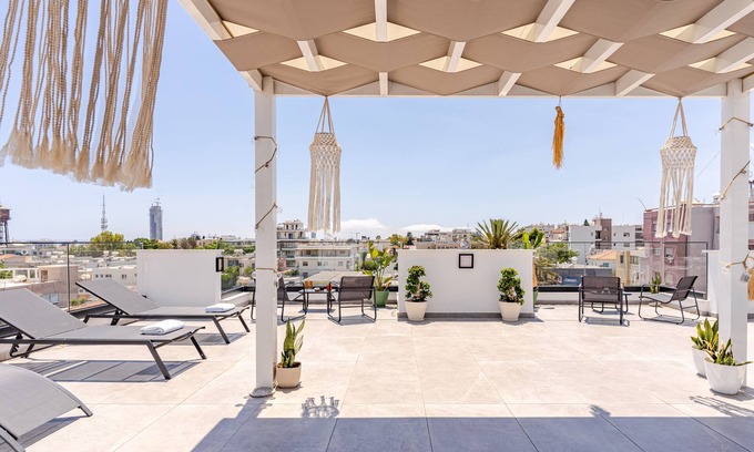 Limassol Apartment | Yamas Urban Living Spiridonons