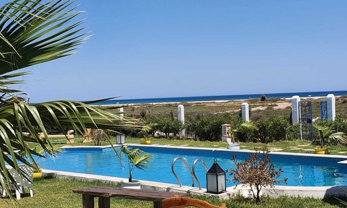 El Maamoura Villa | Yasmine Maamoura Beach