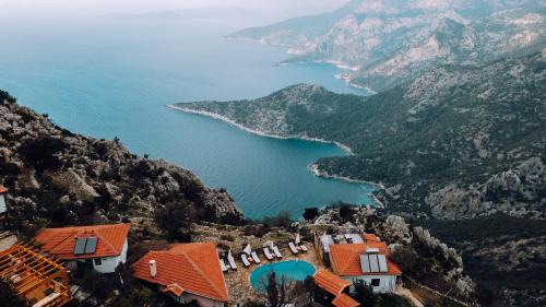 Faralya House | Yediburunlar Lighthouse Boutique Hotel and Restaurant