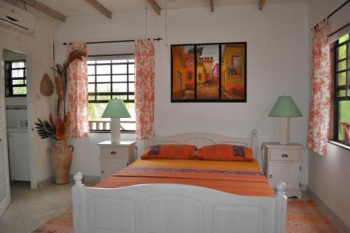Silver Sands Apartment | Yellow Bird Apartment