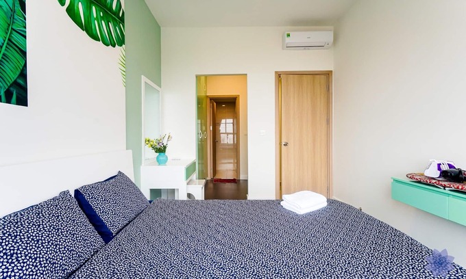 Phu Nhuan Apartment | Yesterday Once More, Airport Luxury Apts W/Free Gym & Pool