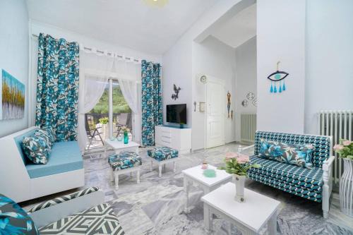 Thasos Town Apartment | yiayia and papou Luxury House
