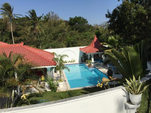 Bangunjiwo Villa | Yogyakarta Tropicana Villa