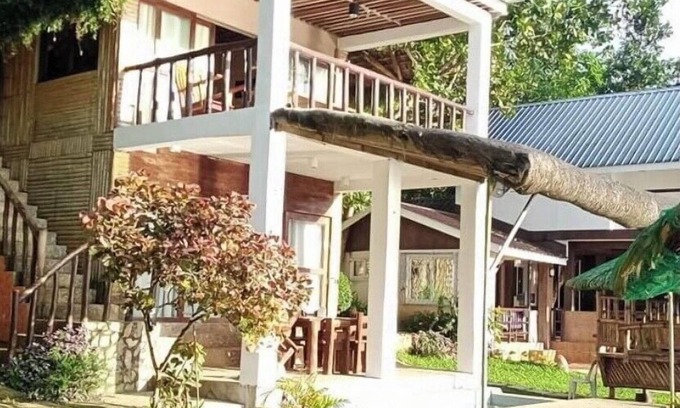 Cavinti Resort | Yolly‘s Lake House Caliraya.