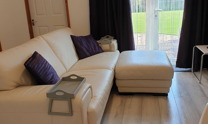 Kexby Cottage | York Two Bedroom Cottage Close to City of York Check in day Saturday